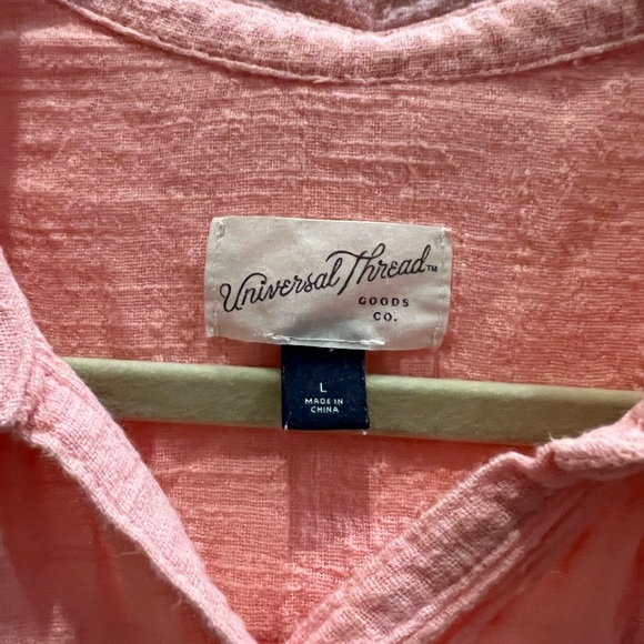 Cute blouse Universal Thread - Picture 2 of 2